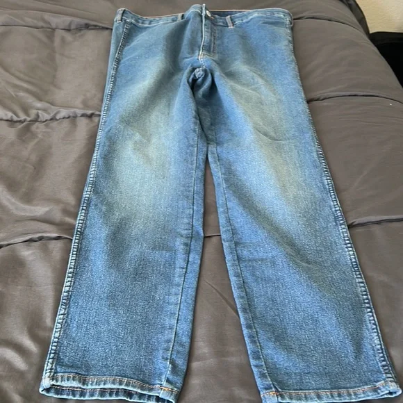 Jeans - Picture 2 of 2